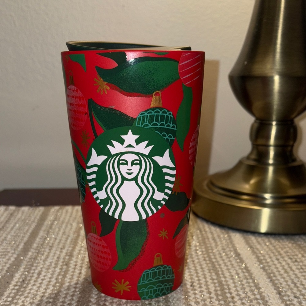 Starbucks 2019 Limited Edition 12oz Holiday Tumbler